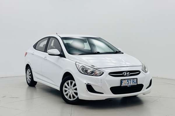 2016 Hyundai Accent Active RB4