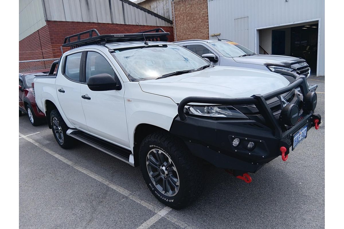 2019 Mitsubishi Triton GLX+ MR 4X4