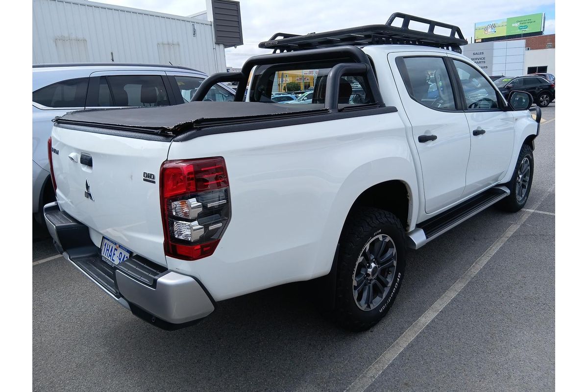 2019 Mitsubishi Triton GLX+ MR 4X4