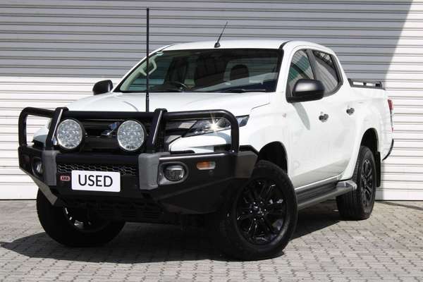 2022 Mitsubishi Triton GLX-R MR 4X4
