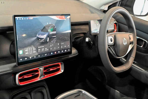 2026 Leapmotor B10 Design LR A12