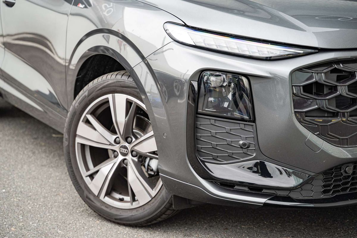 2026 Audi Q3 TFSI 110kW FJ