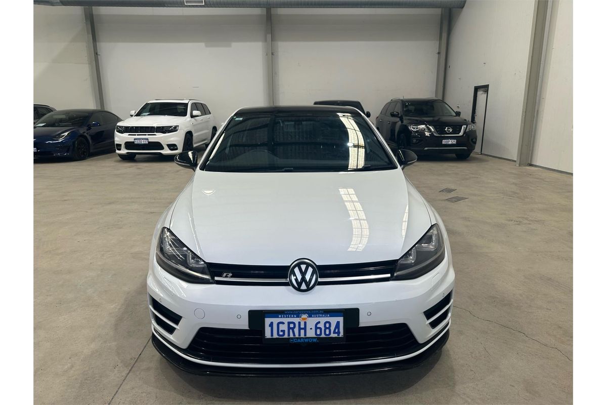 2015 Volkswagen Golf R Wolfsburg Edition 7