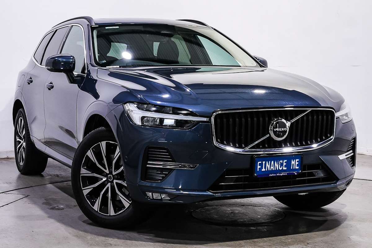 2024 Volvo XC60 Plus B5