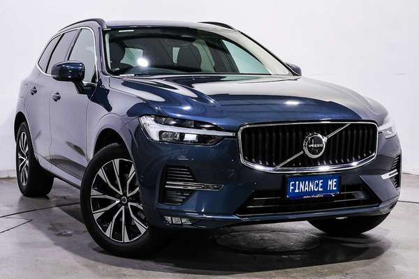 2024 Volvo XC60 Plus B5