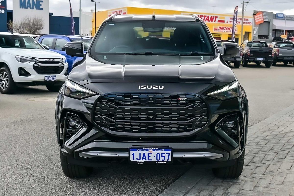 2026 Isuzu MU-X X-TERRAIN