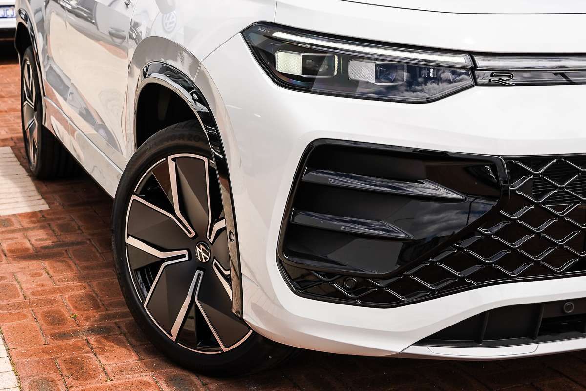 2025 Volkswagen Tayron 195TSI R-Line R4