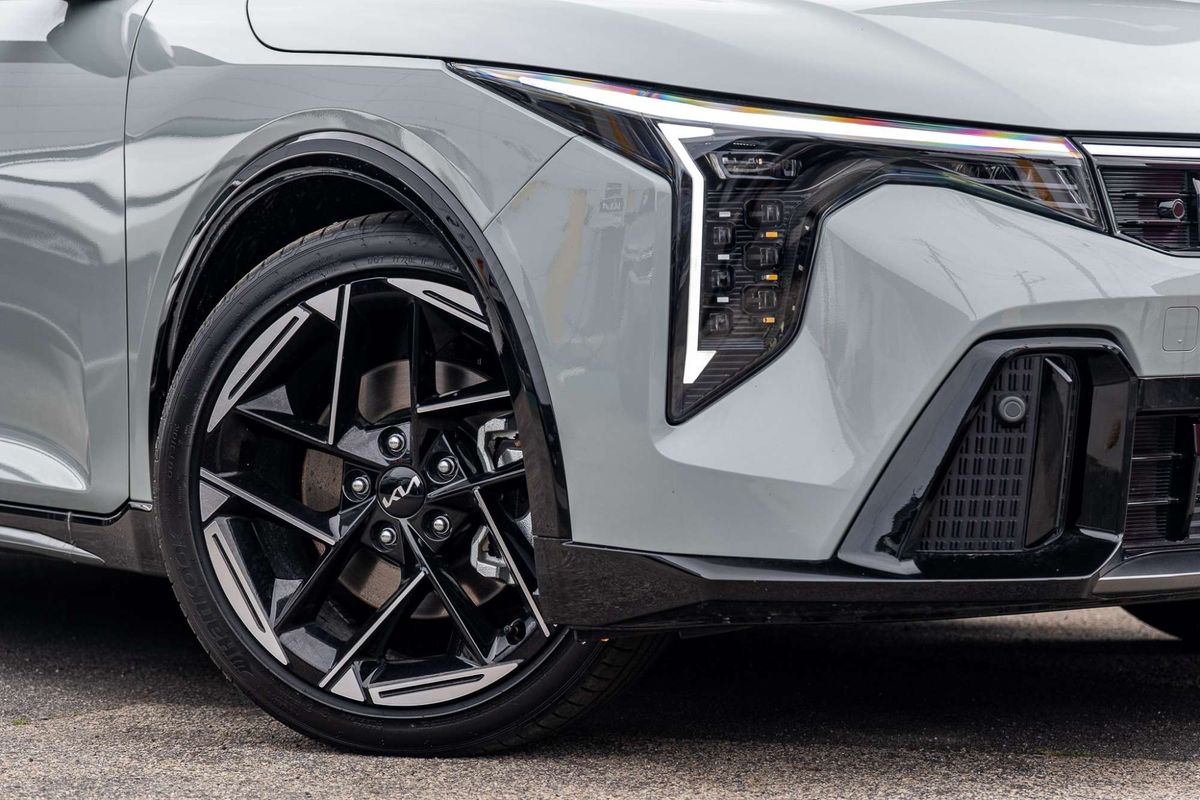 2026 Kia K4 GT-Line CL4m
