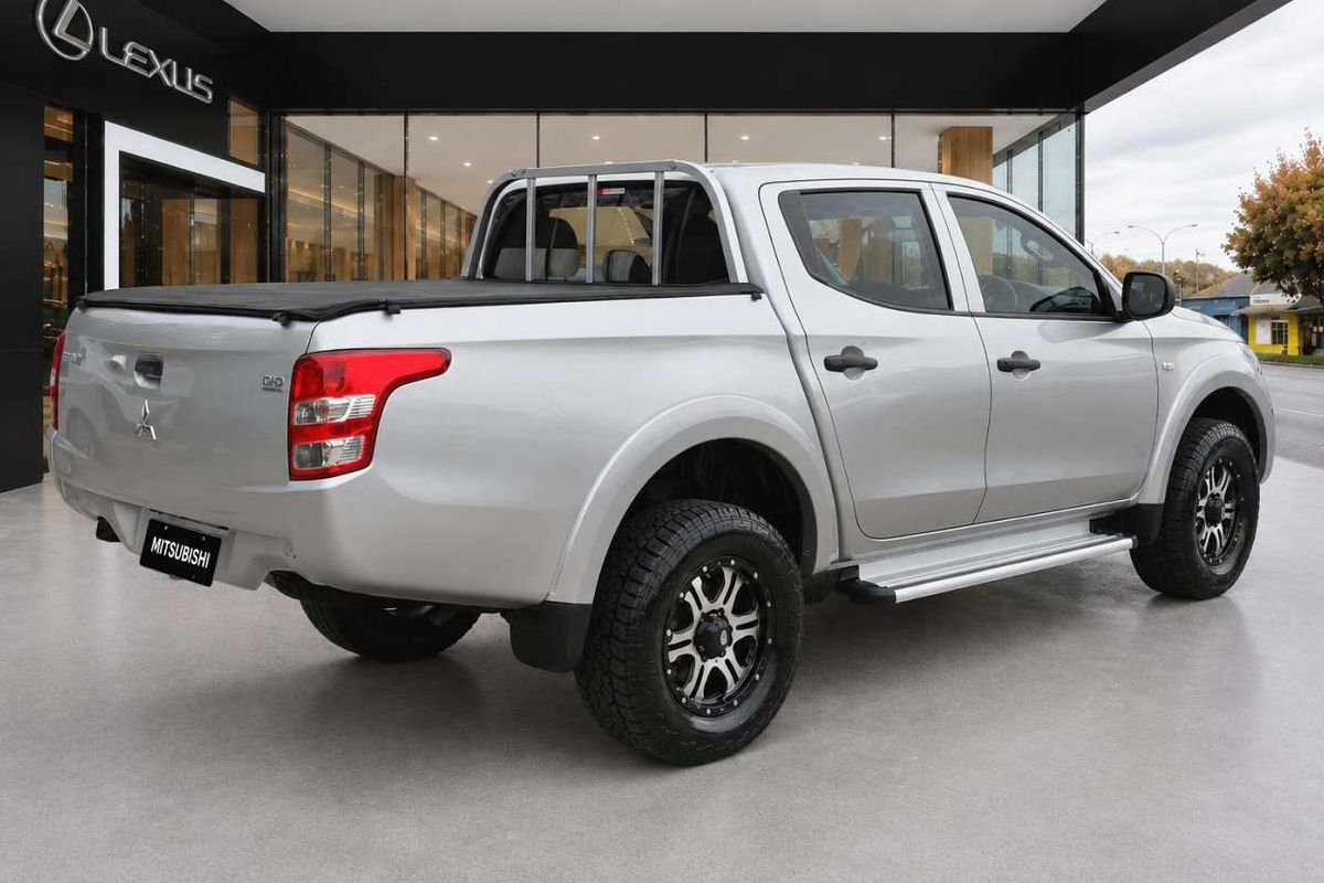 2016 Mitsubishi Triton GLX PLUS (4x4) MQ MY16 UPGRADE 4X4