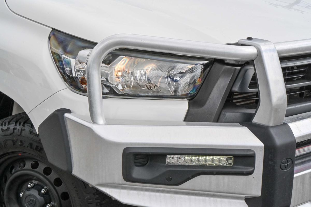 2022 Toyota Hilux SR GUN126R 4X4