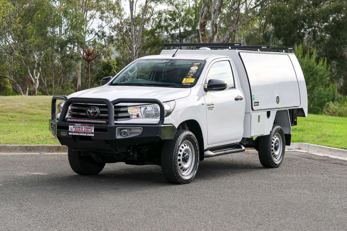 2019 Toyota Hilux SR GUN126R 4X4