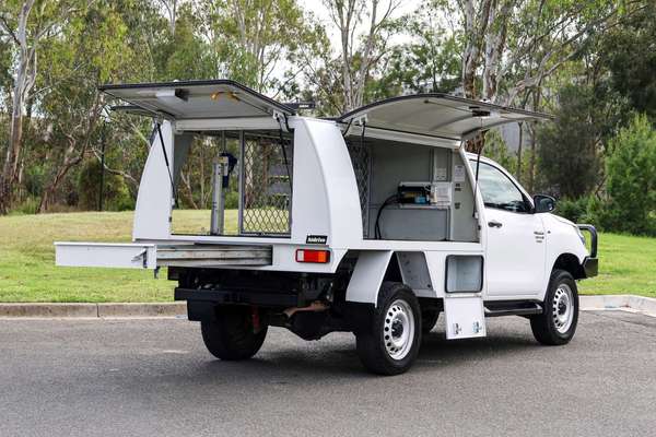 2019 Toyota Hilux SR GUN126R 4X4