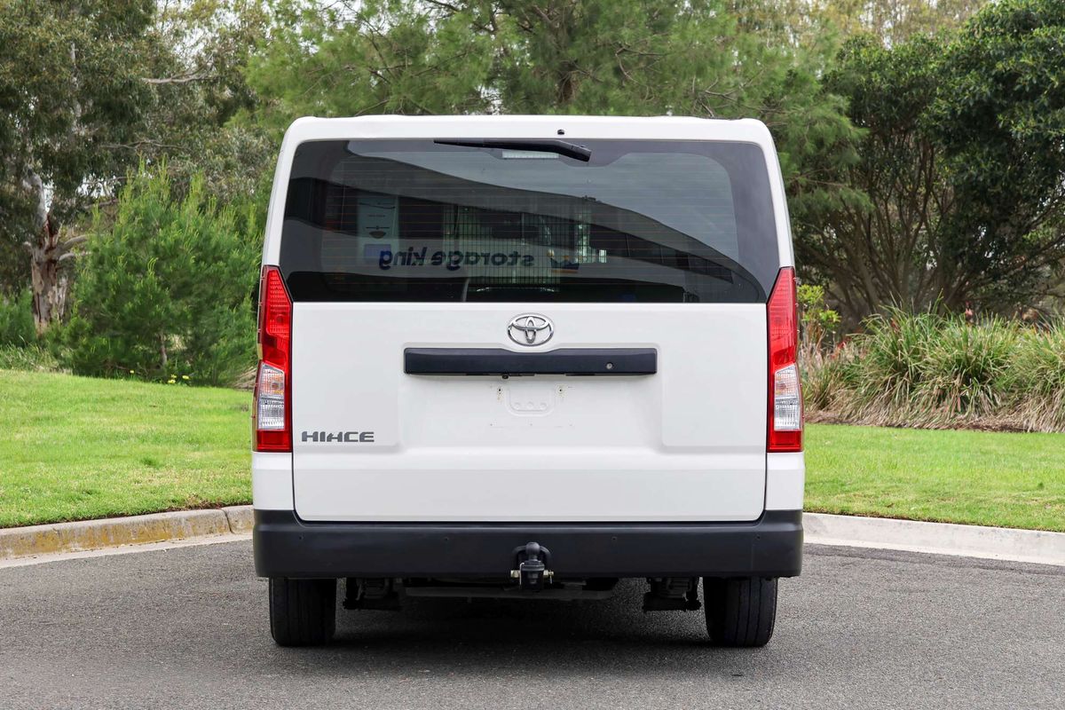 2021 Toyota Hiace GDH300R LWB image 10
