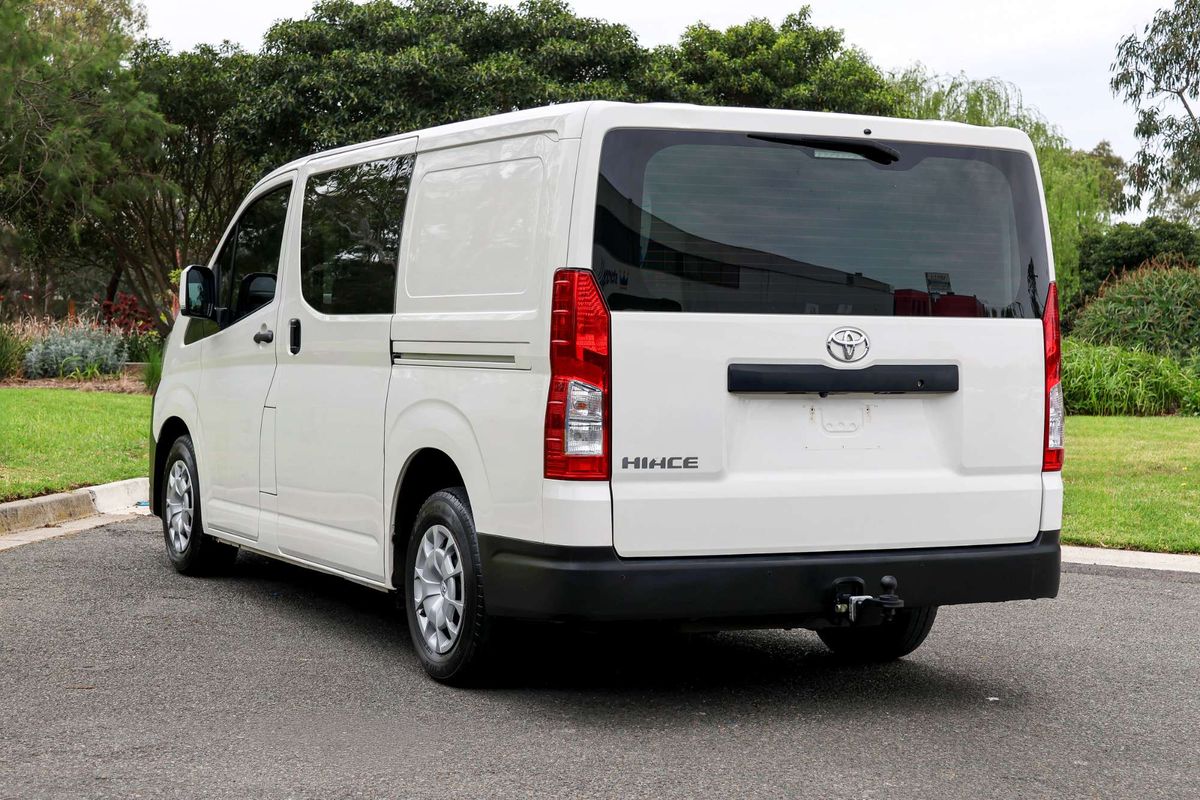 2021 Toyota Hiace GDH300R LWB image 14