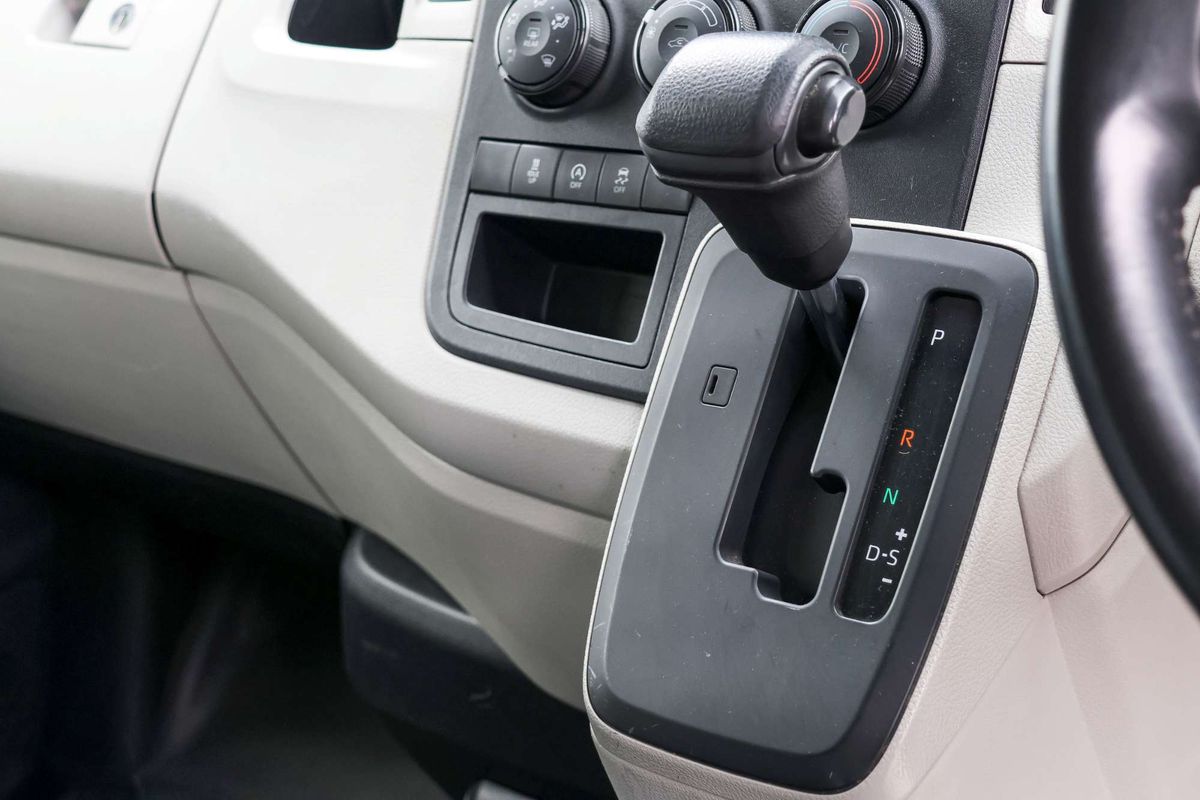 2021 Toyota Hiace GDH300R LWB image 21