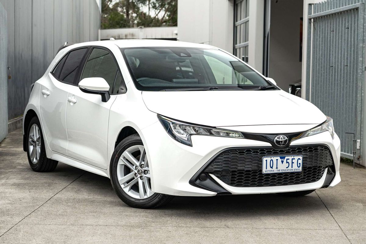 2019 Toyota Corolla Ascent Sport MZEA12R