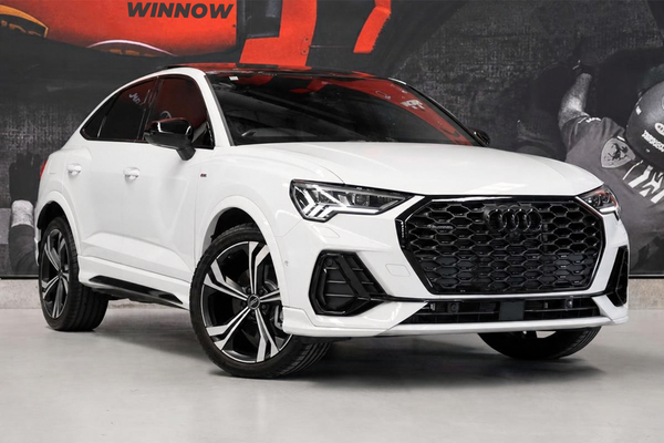 2024 Audi Q3 40 TFSI S line F3