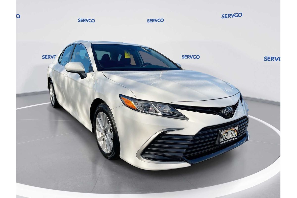 2024 Toyota Camry LE