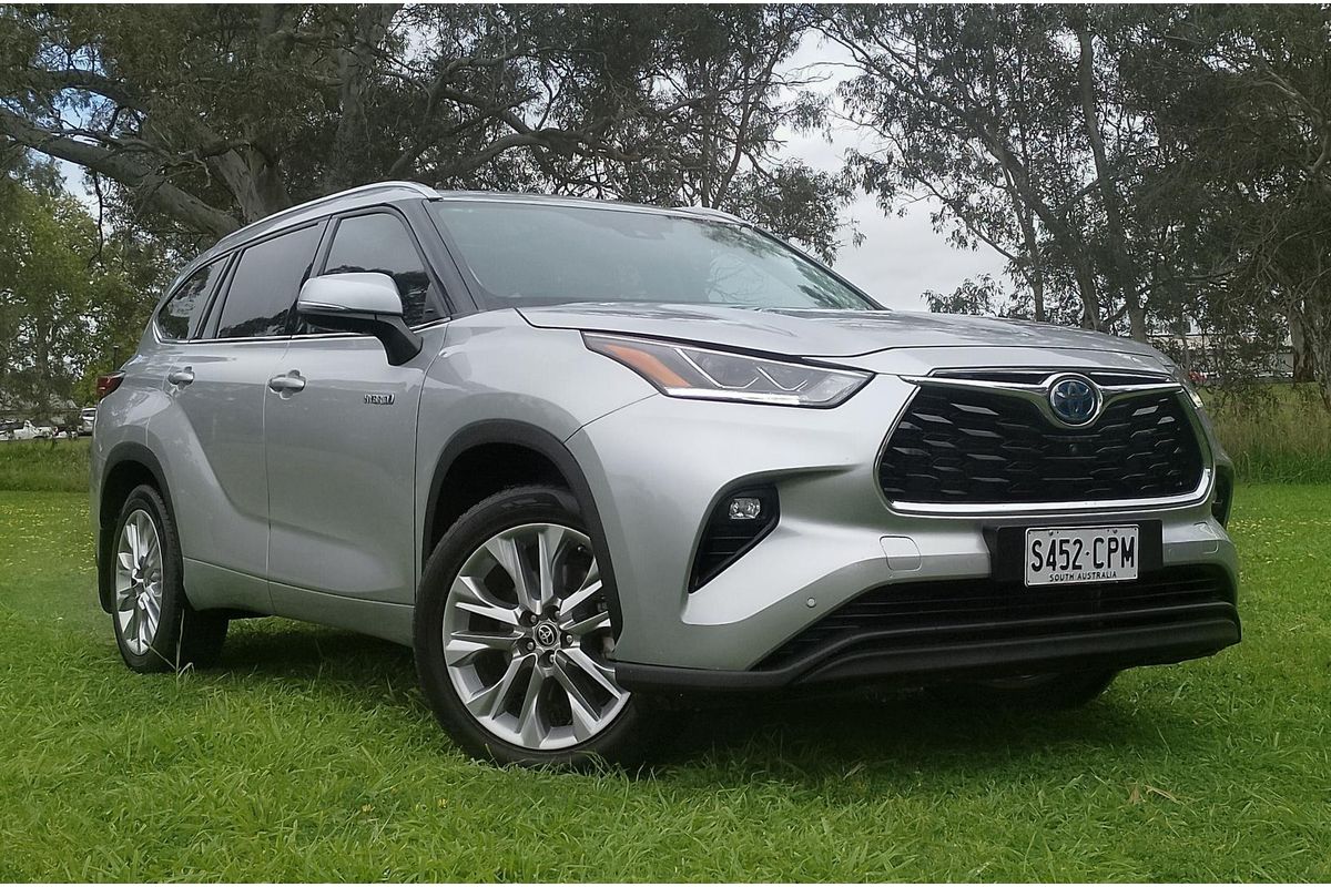 2022 Toyota Kluger Grande AXUH78R