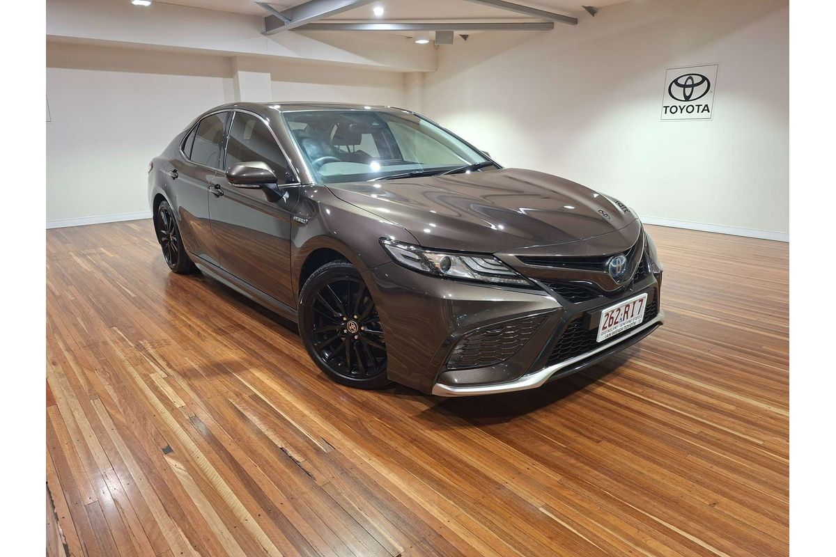 2023 Toyota Camry SX AXVH70R