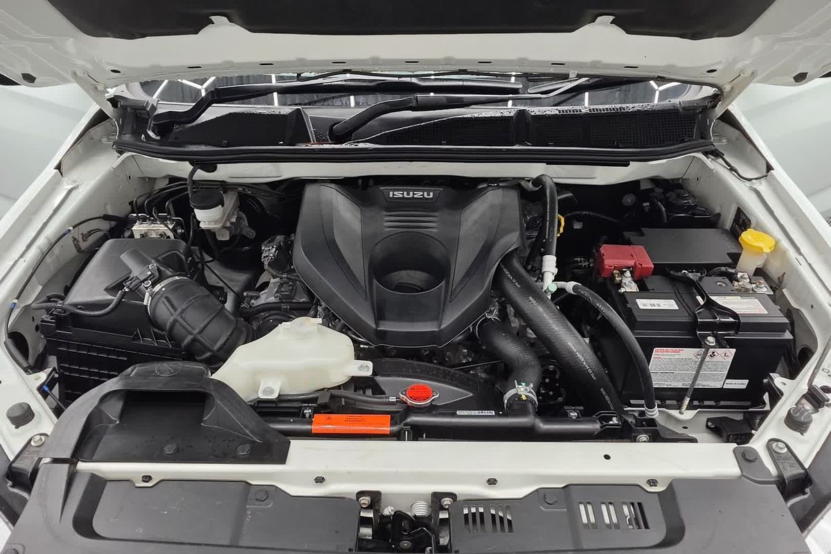 2023 Isuzu D-MAX SX 4X4