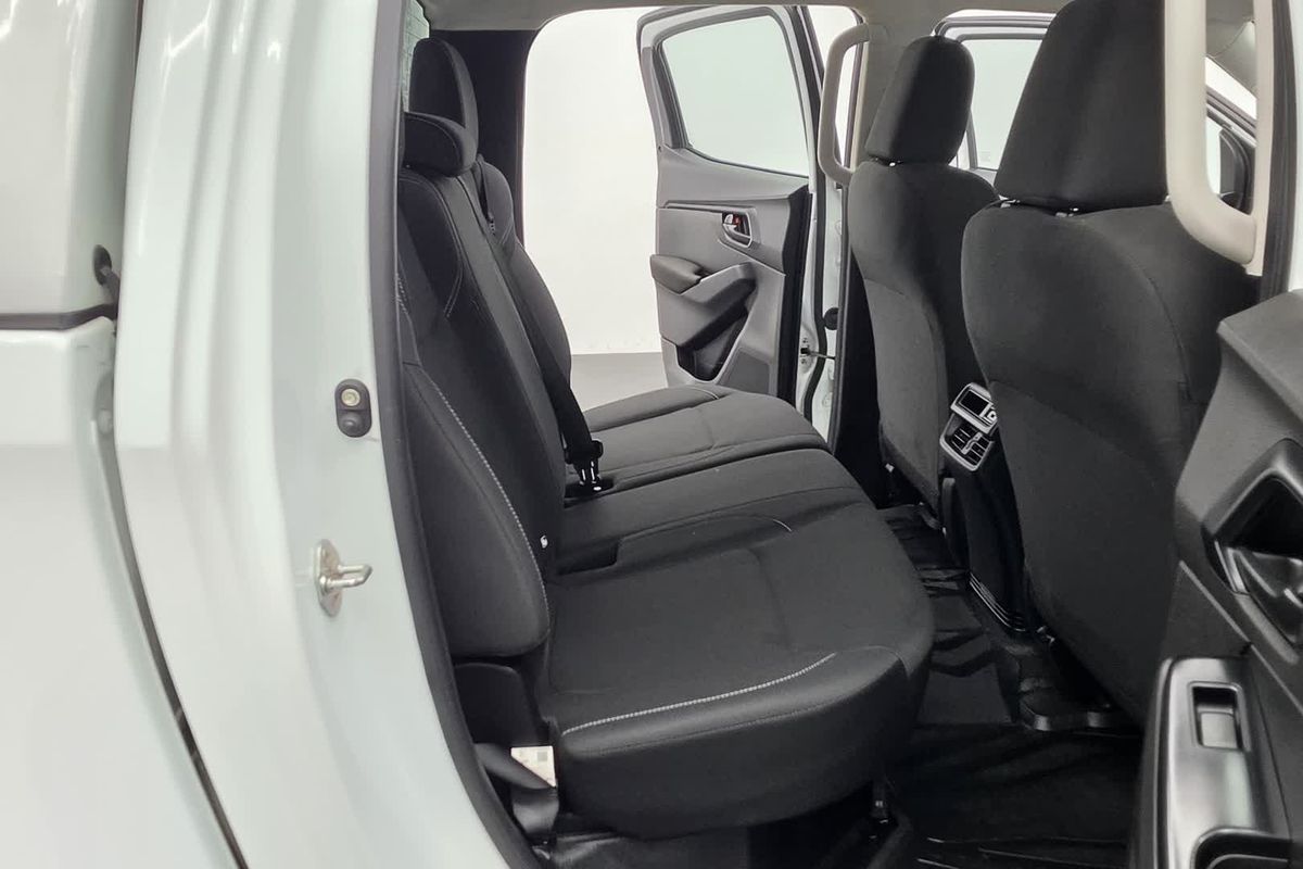2023 Isuzu D-MAX SX 4X4