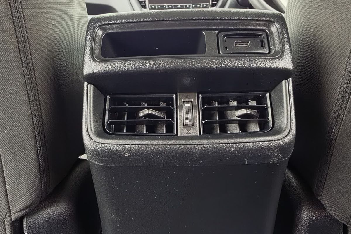 2023 Isuzu D-MAX SX 4X4