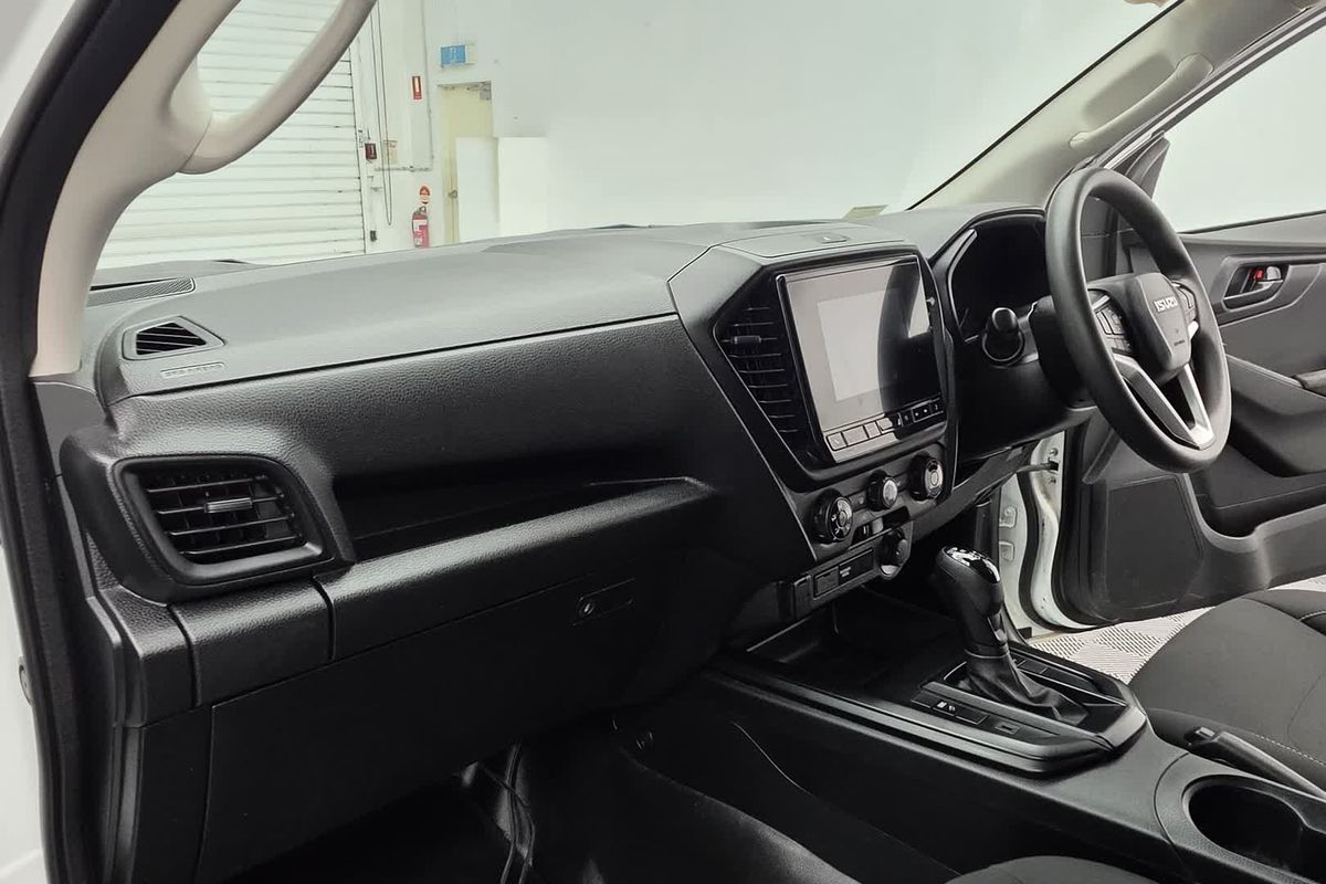 2023 Isuzu D-MAX SX 4X4
