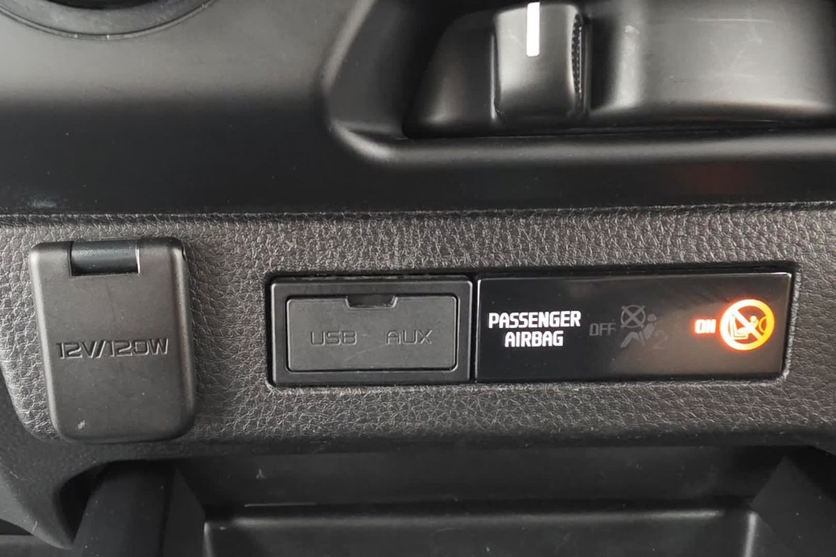 2023 Isuzu D-MAX SX 4X4