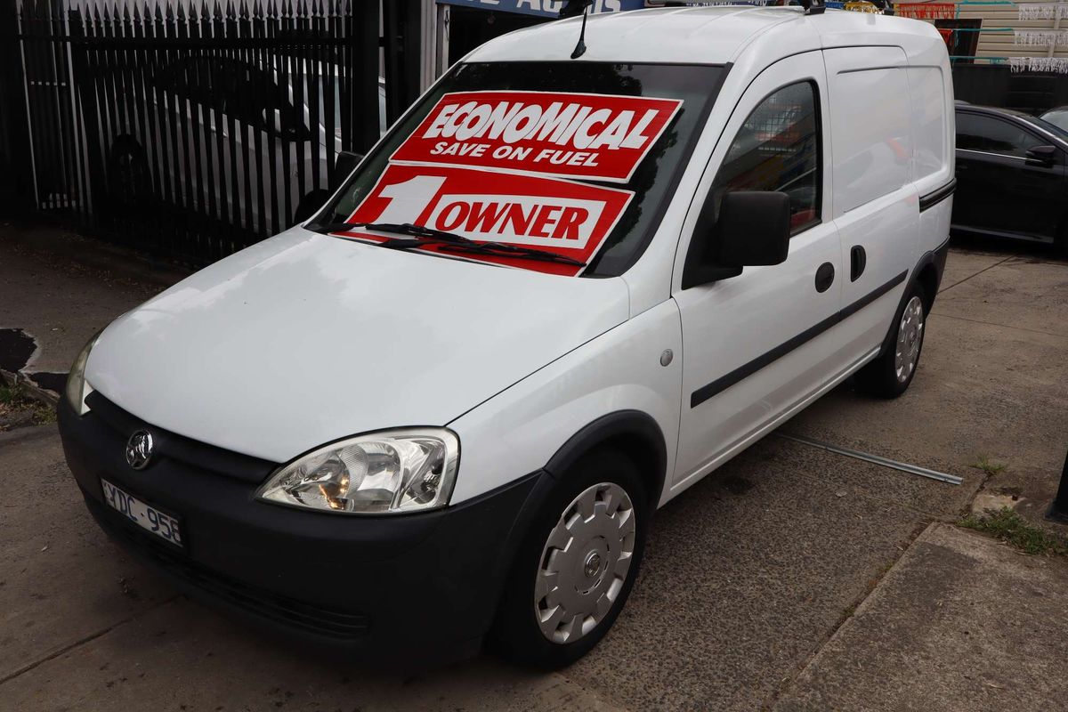 2011 Holden Combo XC