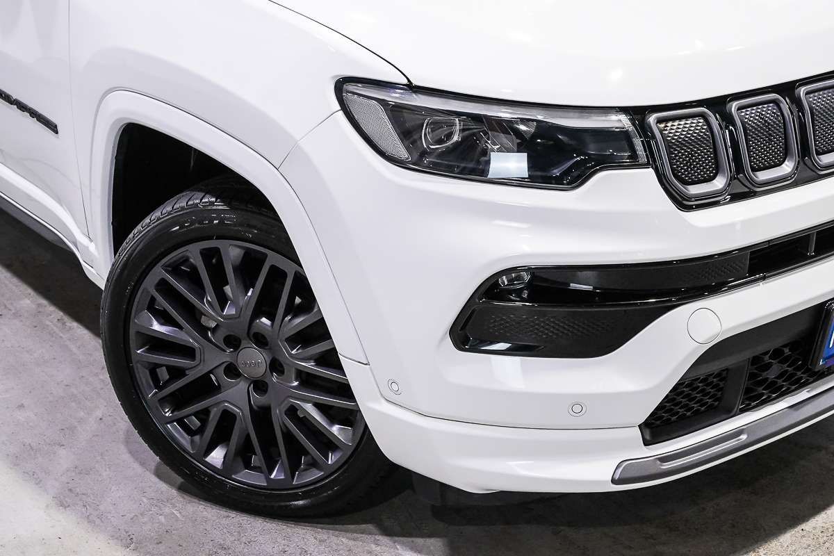 2022 Jeep Compass S-Limited M6