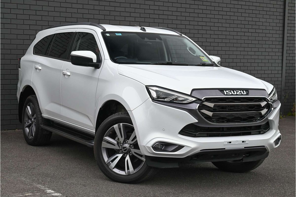 2024 Isuzu MU-X LS-T