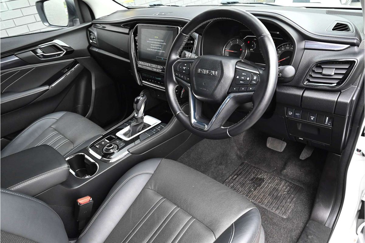 2024 Isuzu MU-X LS-T