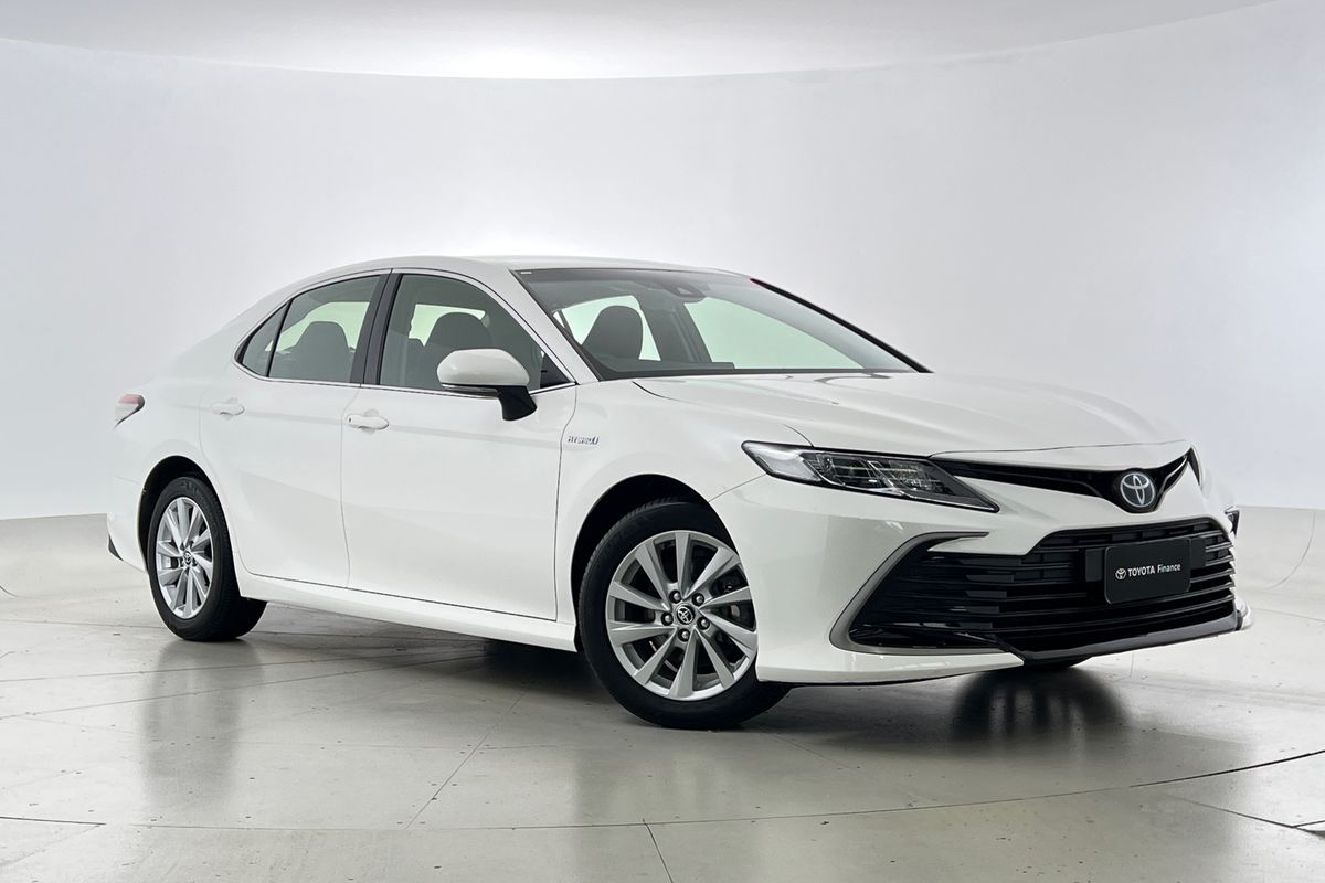 2023 Toyota Camry Ascent AXVH70R