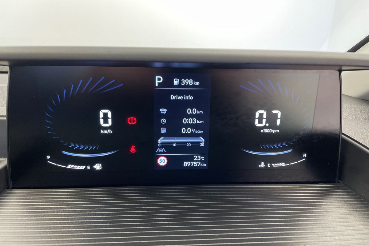 2023 Hyundai STARIA LOAD US4.V2
