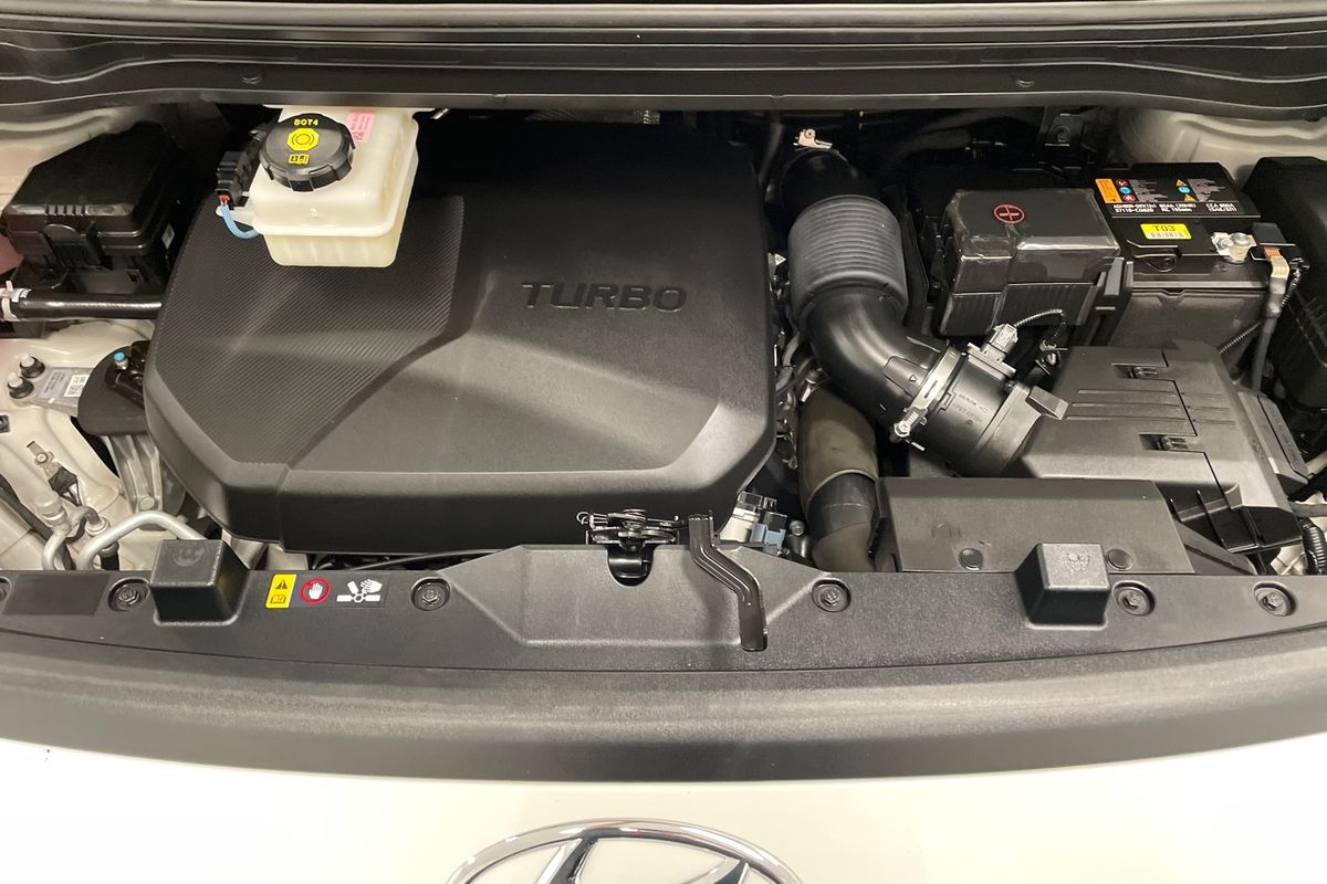 2023 Hyundai STARIA LOAD US4.V2