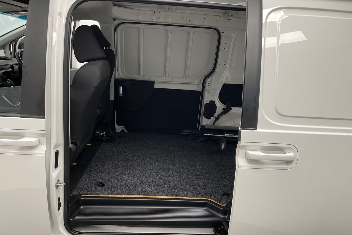2023 Hyundai STARIA LOAD US4.V2