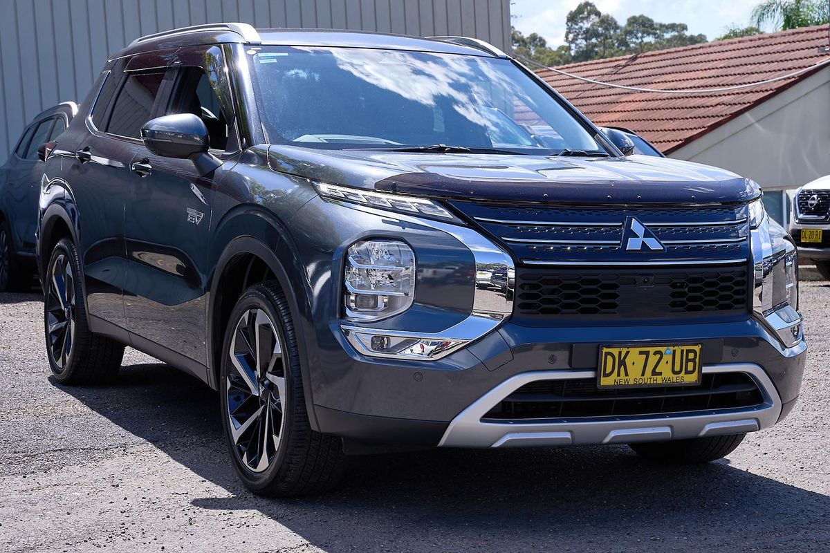 2024 Mitsubishi Outlander PHEV Aspire ZM