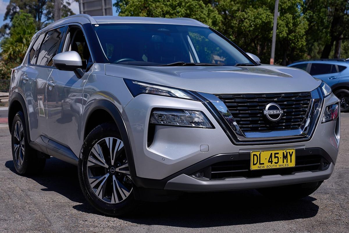 2024 Nissan X-TRAIL ST-L T33