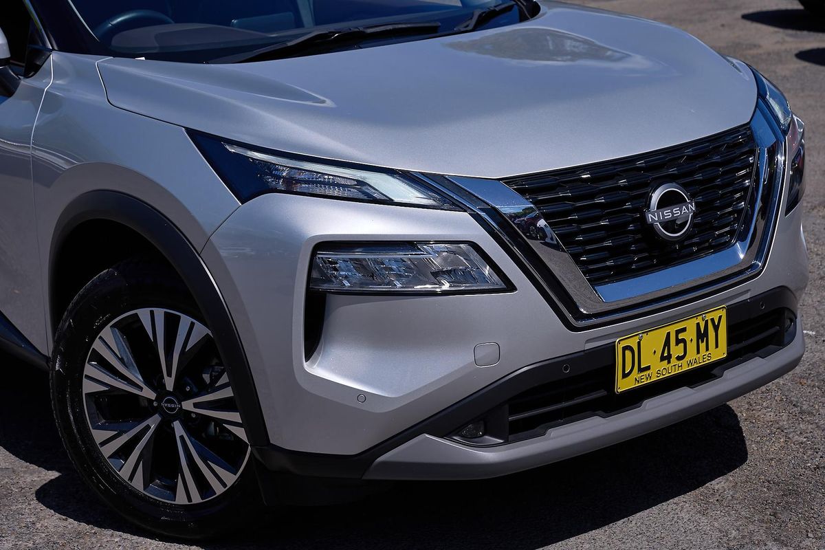 2024 Nissan X-TRAIL ST-L T33