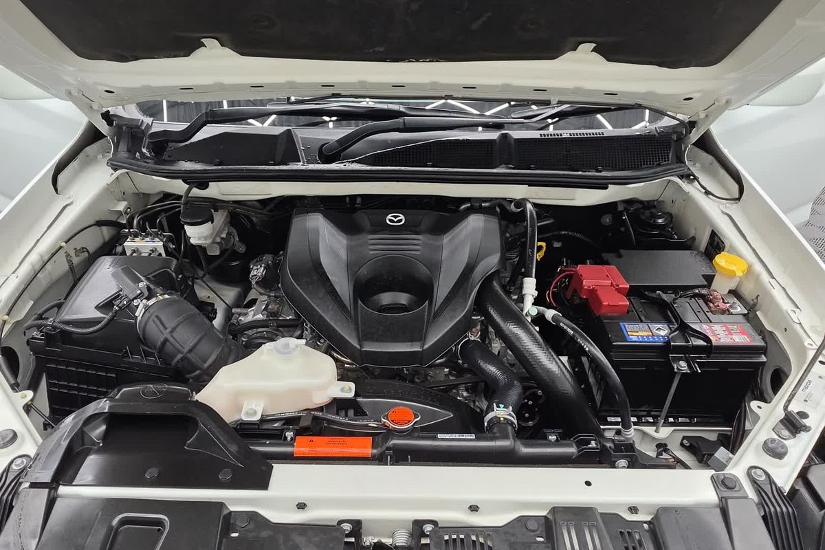 2022 Mazda BT-50 XT TF 4X4 image 15