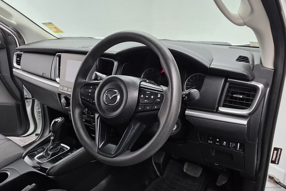 2022 Mazda BT-50 XT TF 4X4 image 16