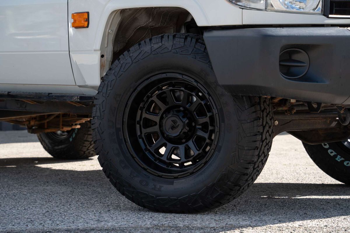2023 Toyota Landcruiser Workmate Troopcarrier VDJ78R