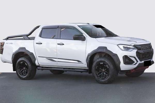 2024 Isuzu D-MAX BLADE 4X4
