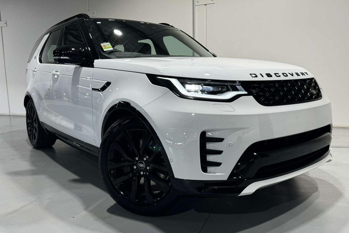 2026 Land Rover Discovery D350 Dynamic SE Series 5