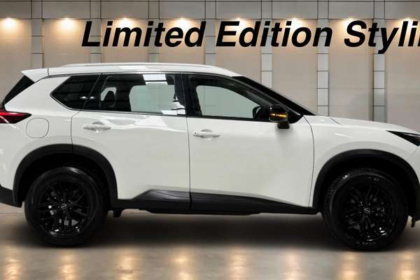 2024 Nissan X-TRAIL ST T33