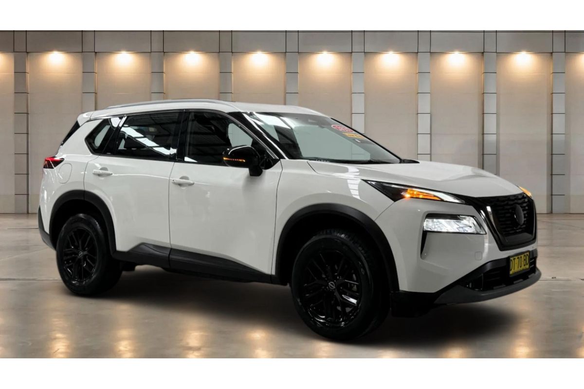 2024 Nissan X-TRAIL ST T33