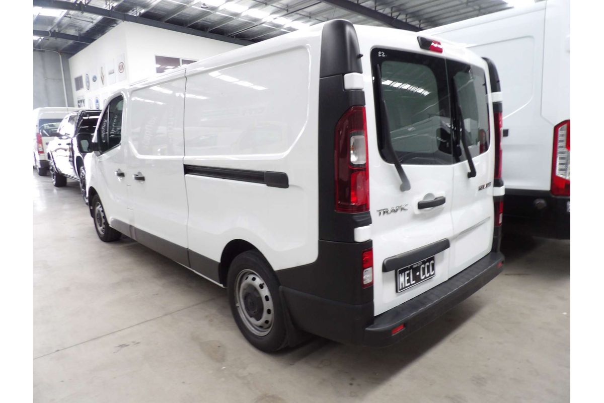 2023 Renault Trafic Pro X82 LWB Low Roof image 3