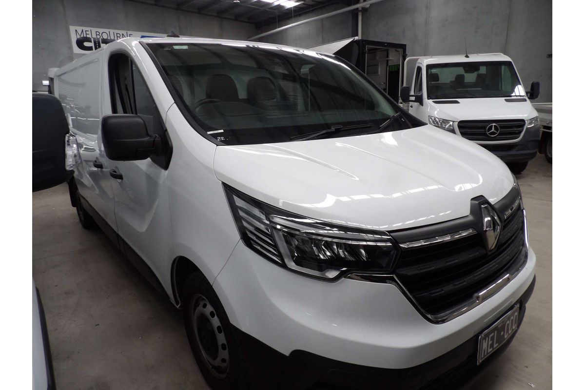 2023 Renault Trafic Pro X82 LWB Low Roof image 10