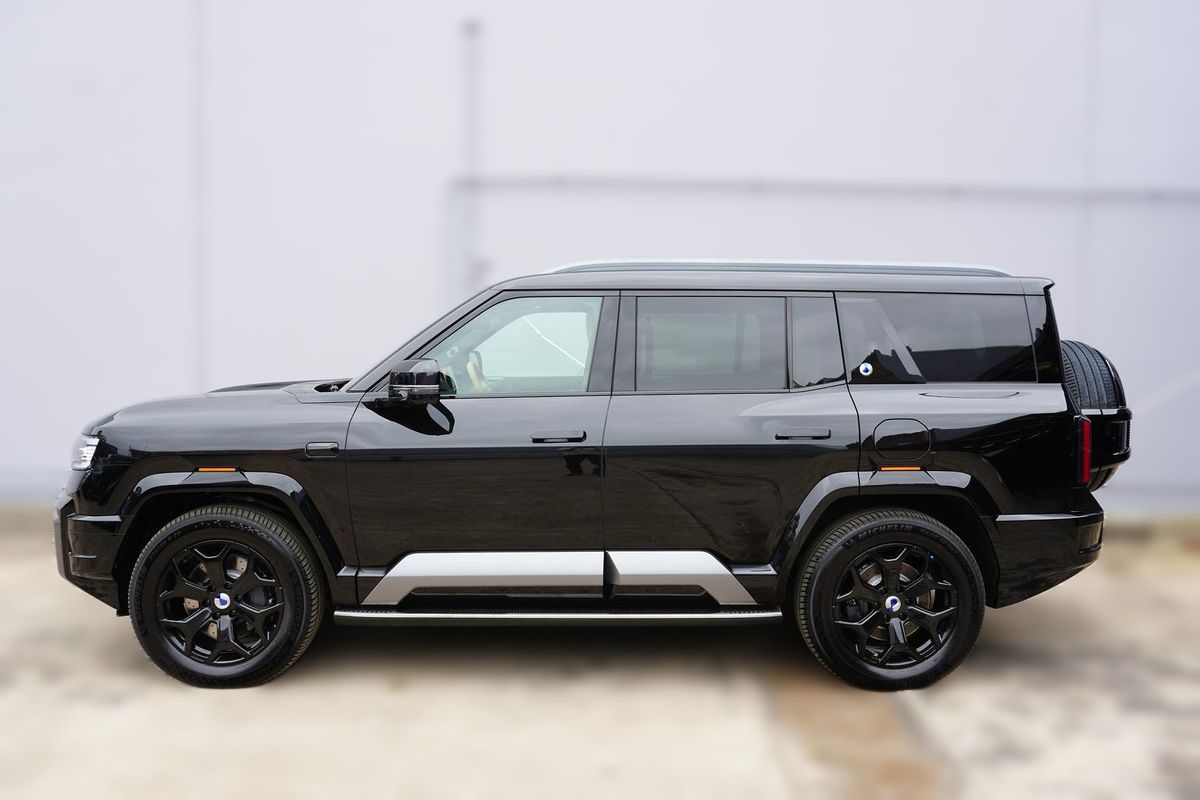 2026 DENZA B8 6-Seater